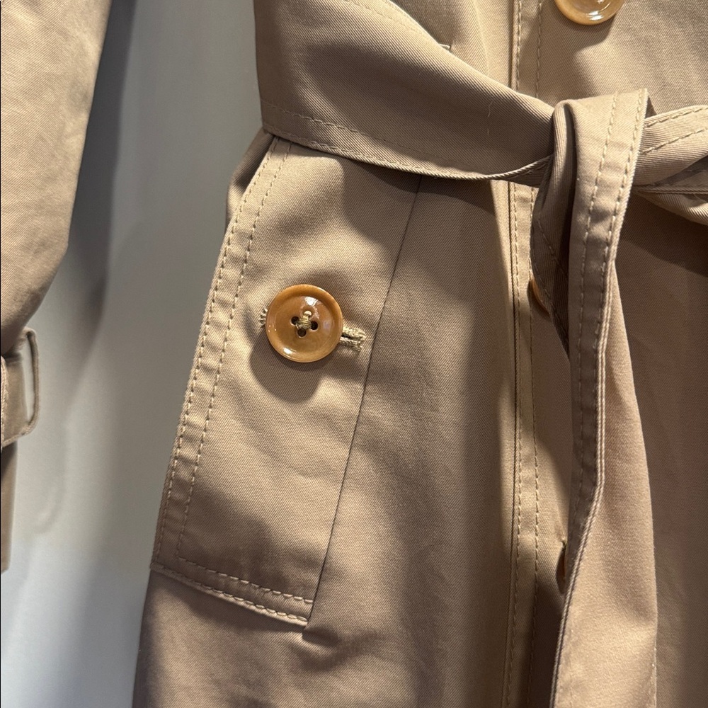 Banana Republic trench coat - Picture 6 of 7